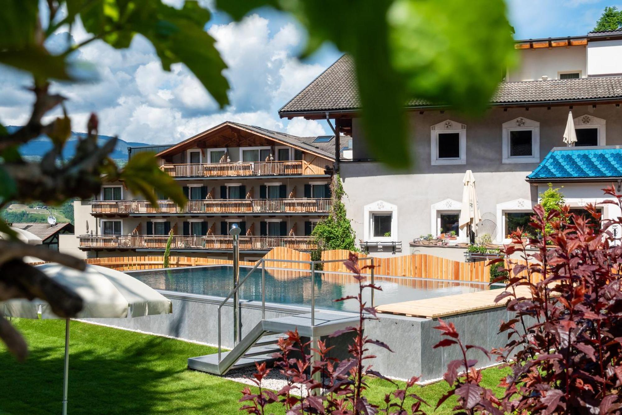 Oberwirt Weisses Kreuz Hotel 3*