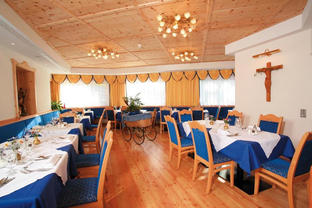 Hotel Oberwirt Weisses Kreuz